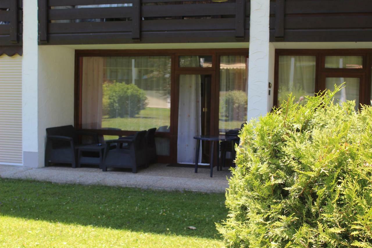 Apartament 21 *