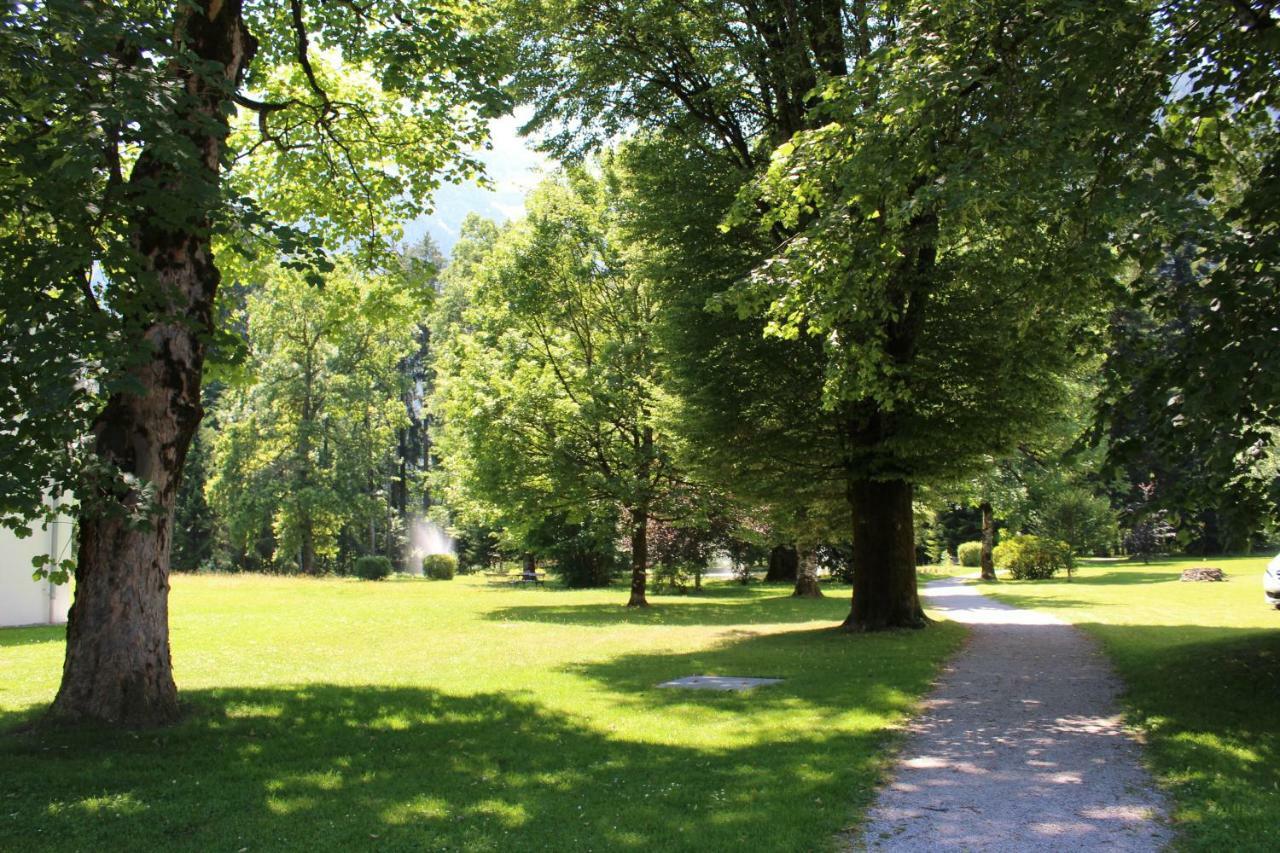 Apartament 21 *